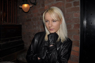 girl-in-leather-gloves-leather-pants-leather-jacket-maritime-