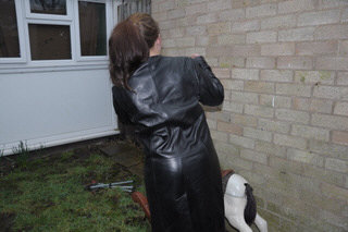 girl-in-leather-jacket-long-leather-boots-on-phone