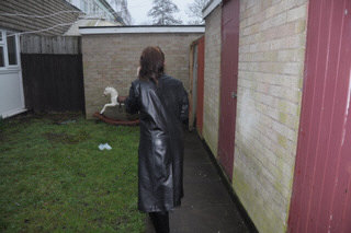 girl-in-leather-jacket-long-leather-boots-on-phone