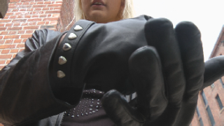 lucy-girl-in-leather-gloves-black-leather-jacket